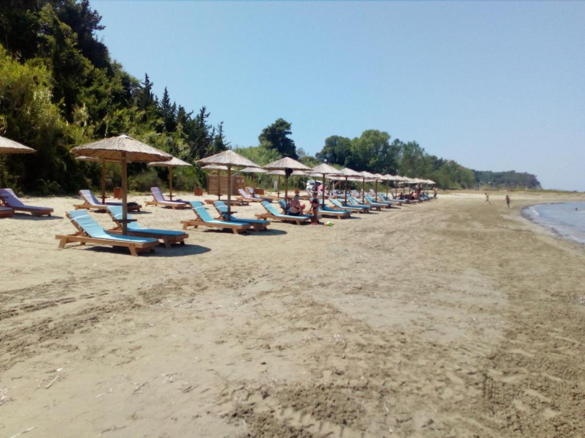 Maria'S Paradise Astrakeri Екстериор снимка